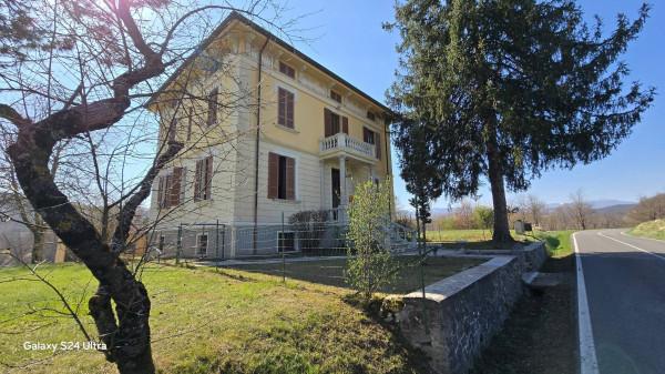 Villa, Borgo Val di Taro