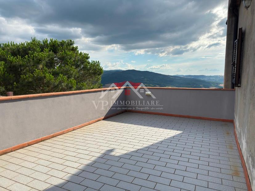 Quadrilocale, Castelnuovo di Val di Cecina — foto 4 di 5