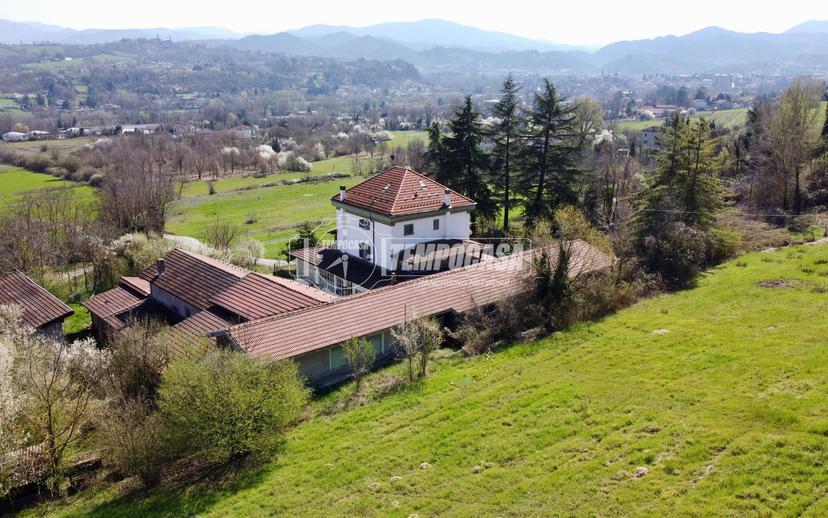 Casa indipendente in Strada Parasio, Ovada — foto 5 di 5