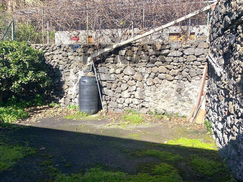 Casa indipendente in Via III Retta Levante 229, Belpasso — foto 2 di 5