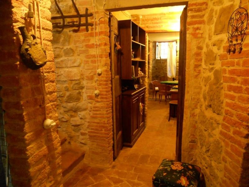Bilocale, Magione