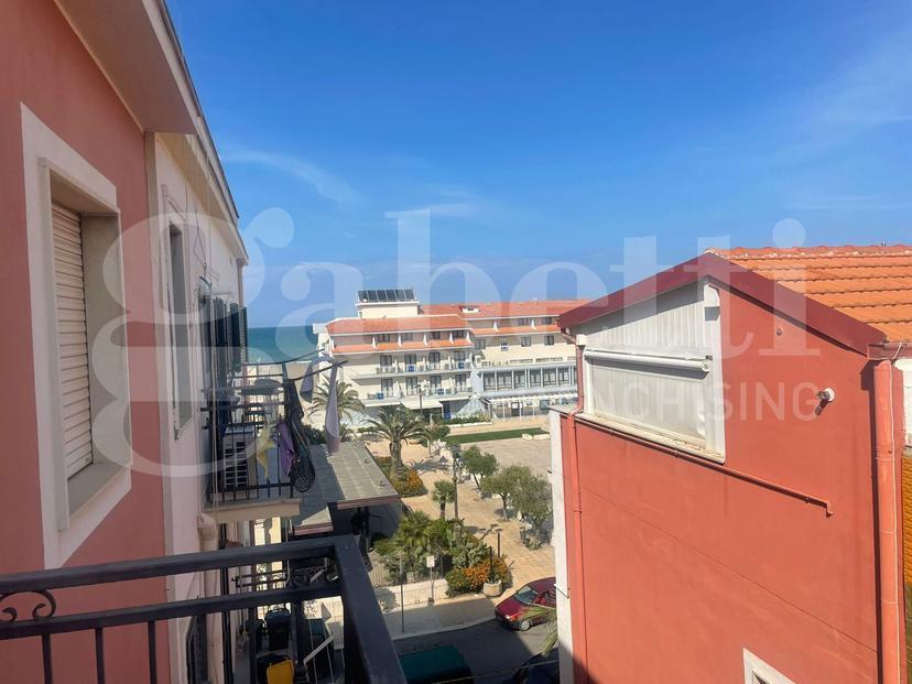Trilocale in Via De Luca, Margherita di Savoia — foto 3 di 5