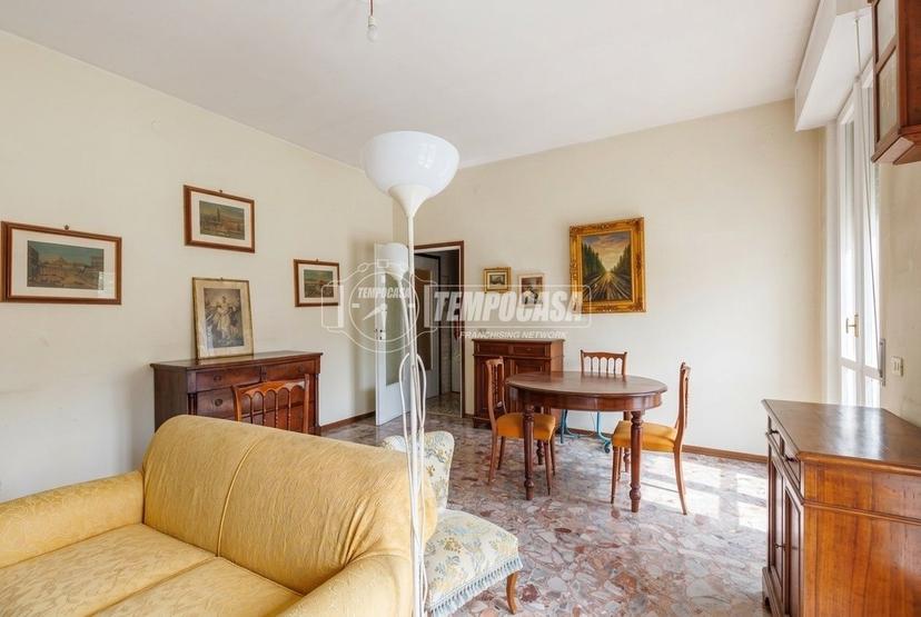Quadrilocale in Via Enrico Sartori 47, Parma