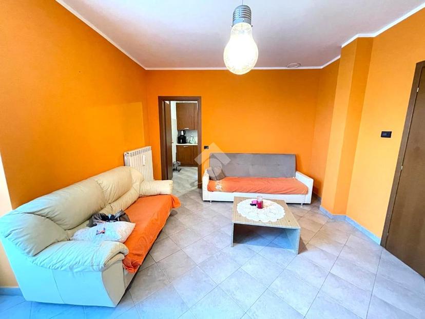 Trilocale in Via Buscate 8, Arconate