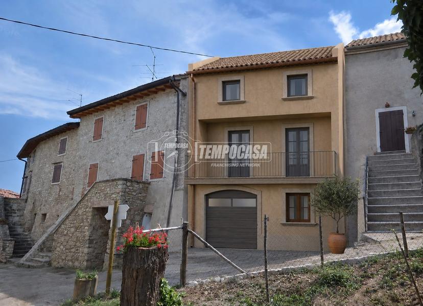 Casa indipendente in Contrada Borno 9, San Zeno di Montagna — foto 4 di 5