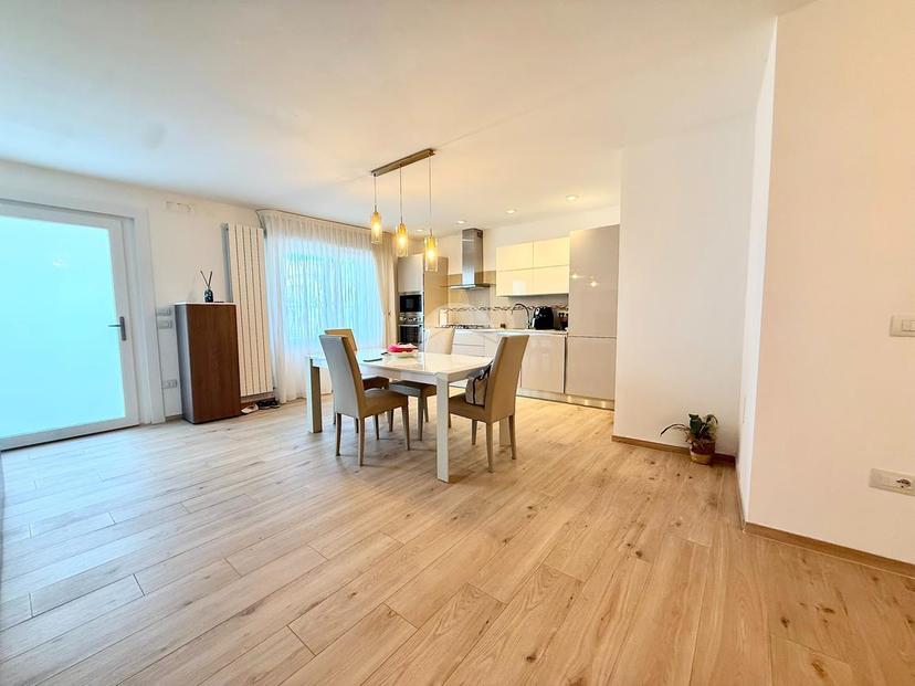 Villa in Via Enrico Dondolo 2, Chioggia — foto 3 di 5