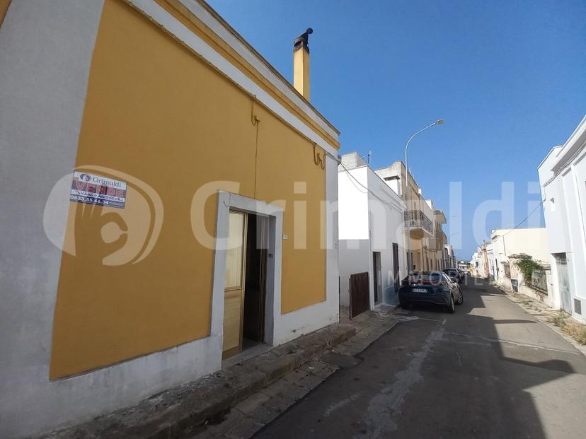Casa indipendente in Via Sa Tommaso d'Aquino 23, Ugento — foto 3 di 5