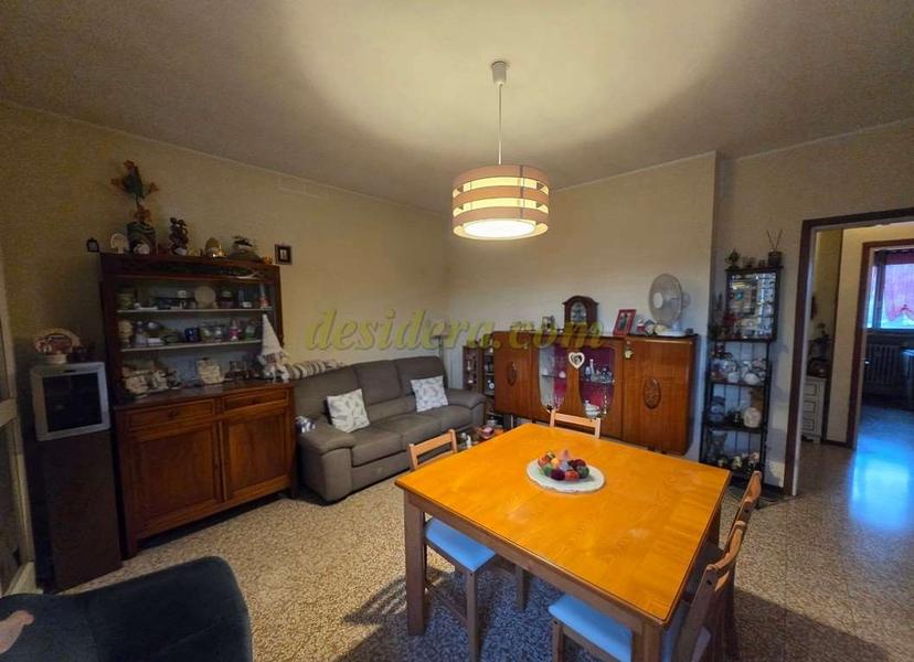 Quadrilocale, Castelletto sopra Ticino — foto 3 di 5