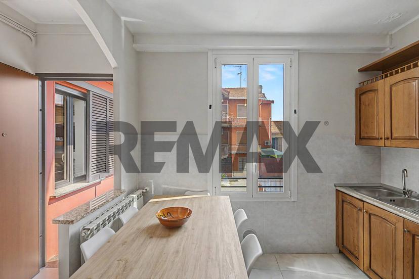 Trilocale in Via Genova 40, Casorate Sempione — foto 2 di 5