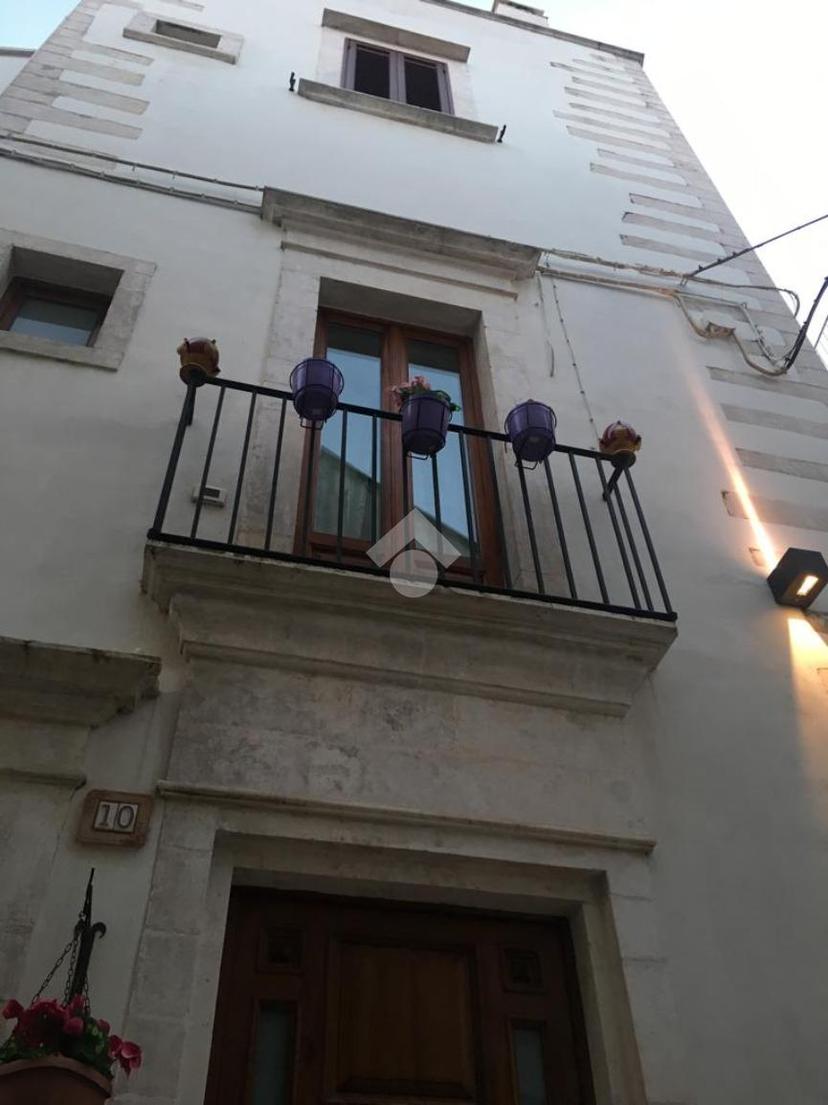 Casa indipendente in Via Cristoforo Colombo 10, Martina Franca