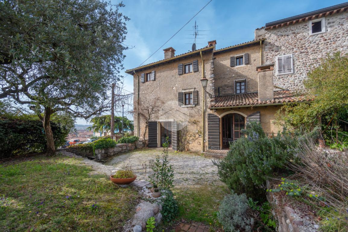 Rustico in Via Vittorio Veneto 12, Cavaion Veronese