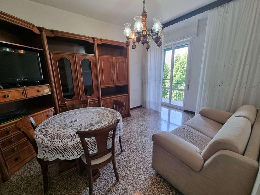 Bilocale in Via Giovane Italia, Limbiate — foto 4 di 5