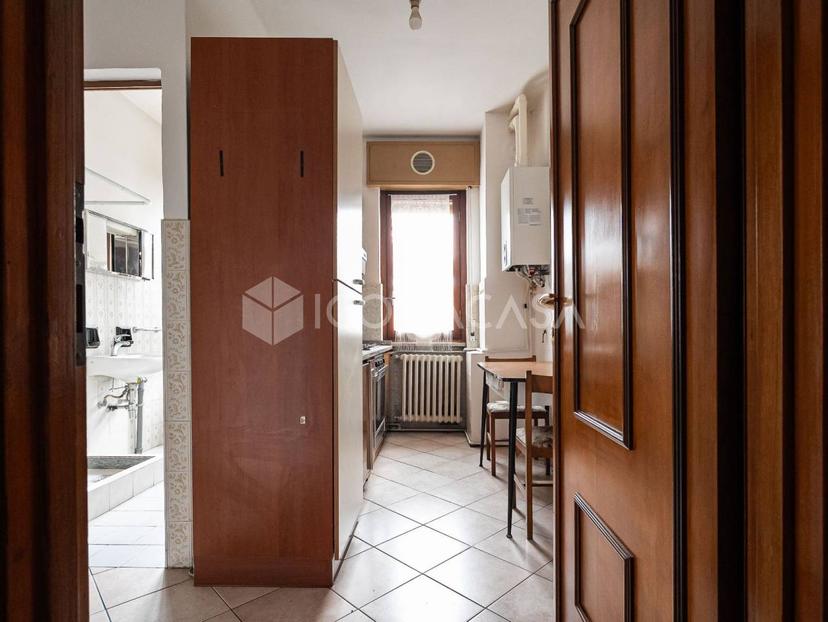 Monolocale in Via Luigi Cadorna 19, Carugo — foto 5 di 5