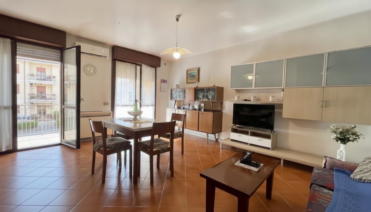 Trilocale in Via Papa Giovanni XXIII, Este
