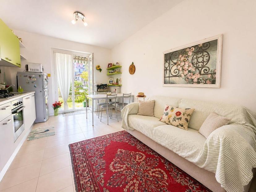 Bilocale in Via Mandriana, Pianello del Lario — foto 3 di 5
