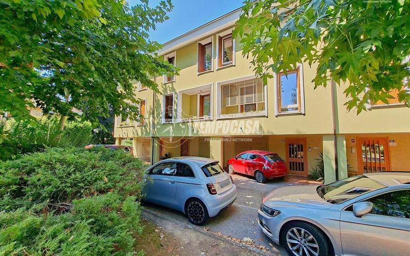Villa a schiera in Via Matteotti, Arese