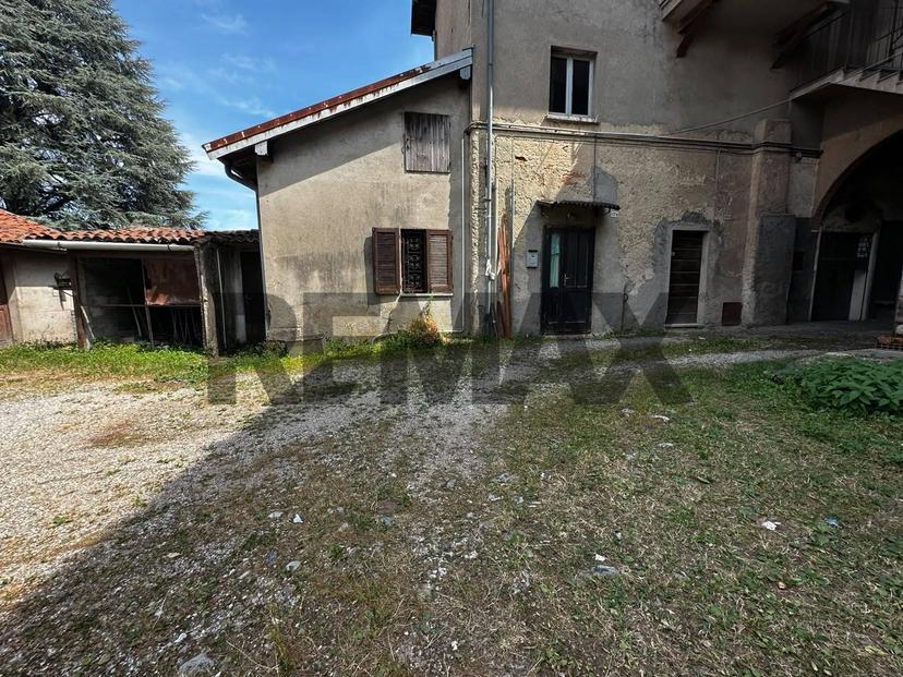 Bilocale, Besozzo — foto 5 di 5