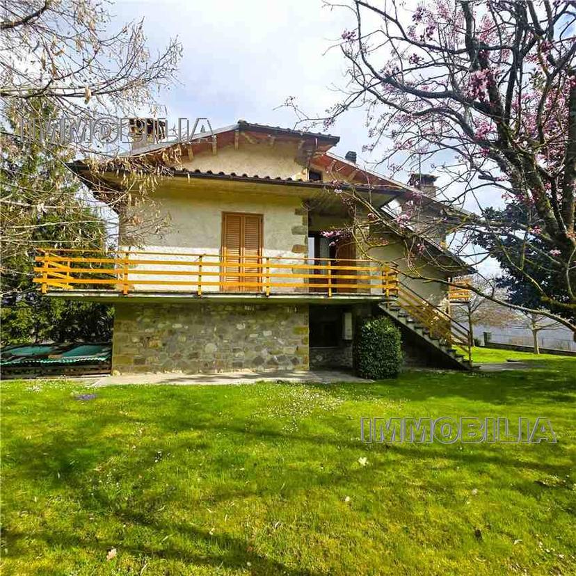 Casa indipendente, Caprese Michelangelo — foto 4 di 5