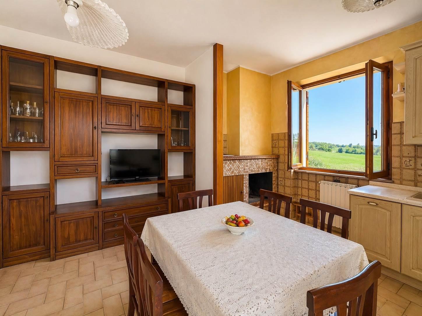 Casa indipendente in Contrada Sant' Isidoro, Mondavio