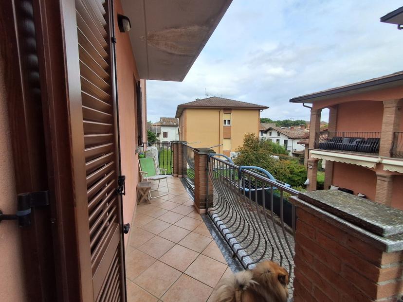 Trilocale, Santa Giuletta — foto 3 di 5