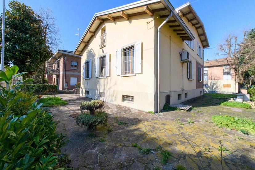 Villa unifamiliare in Via Giovanni Magnanini 10, Reggio nell'Emilia — foto 5 di 5