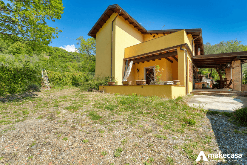 Villa unifamiliare in Via Serralta 1, Podenzana — foto 3 di 5