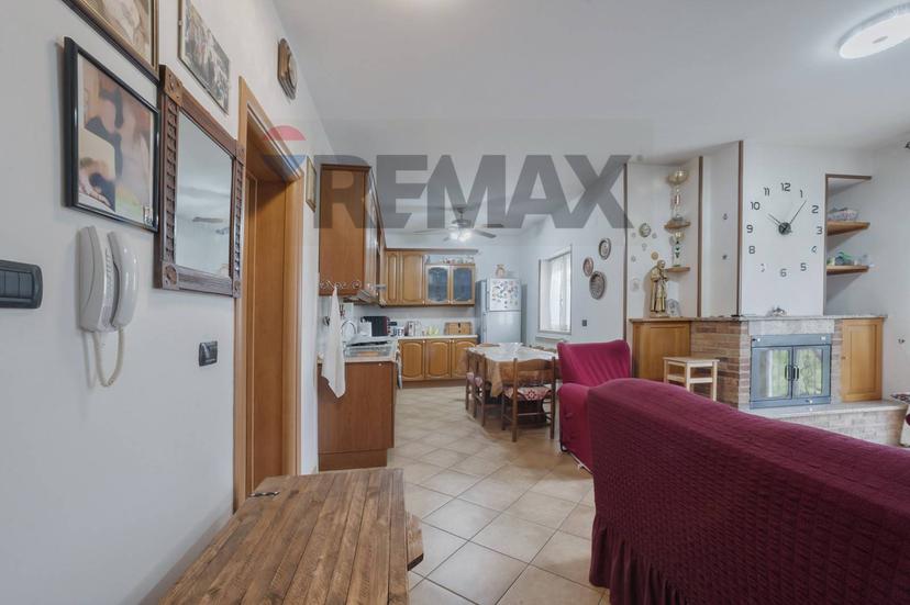 Quadrilocale in Contrada Saletto 20, Loreto Aprutino — foto 5 di 5