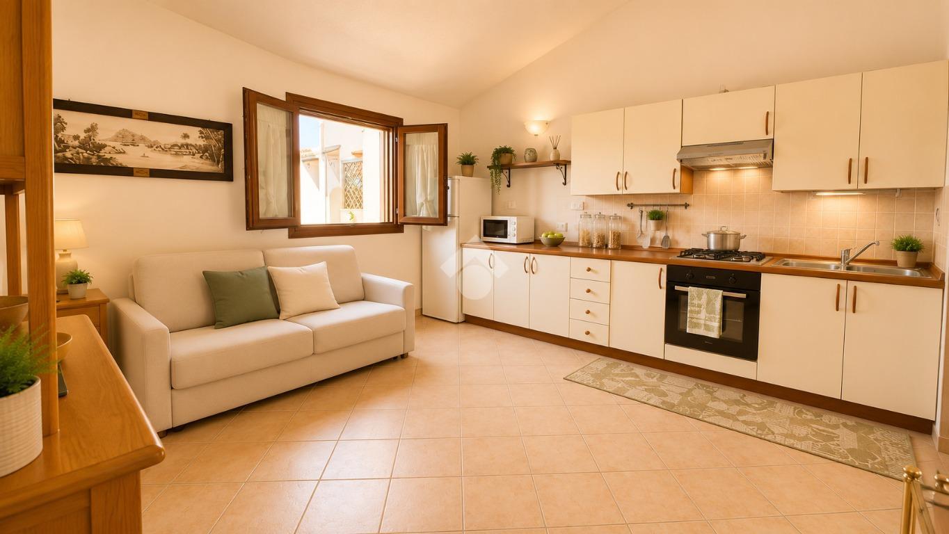 Trilocale in Via dell Vigne 27, Loiri Porto San Paolo
