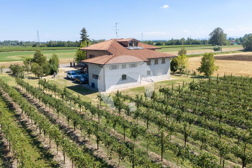Casa indipendente in Via Sinistra Tresinaro 43, Correggio — foto 5 di 5