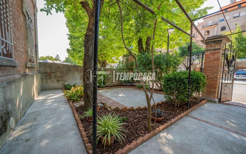 Villa in Via Guglielmo Marconi, Ostra Vetere — foto 5 di 5