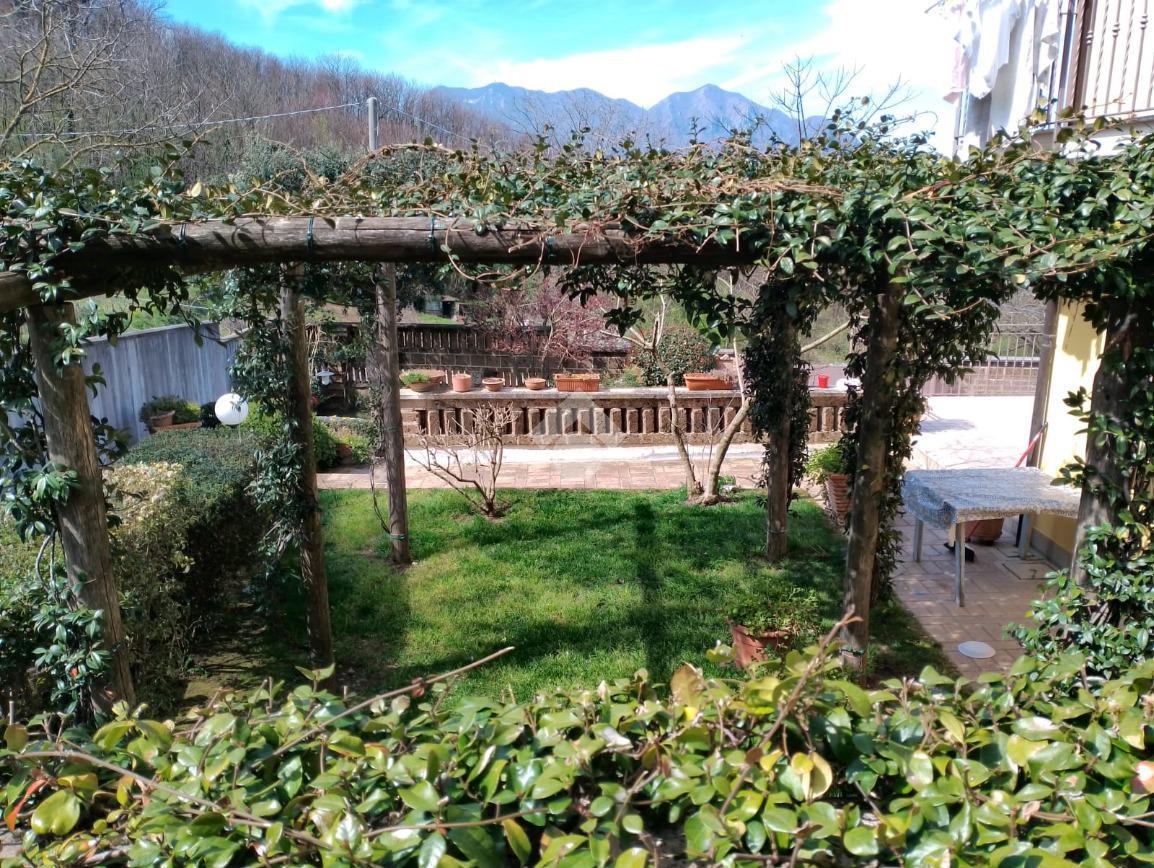 Villa in Contrada Castello, Atripalda