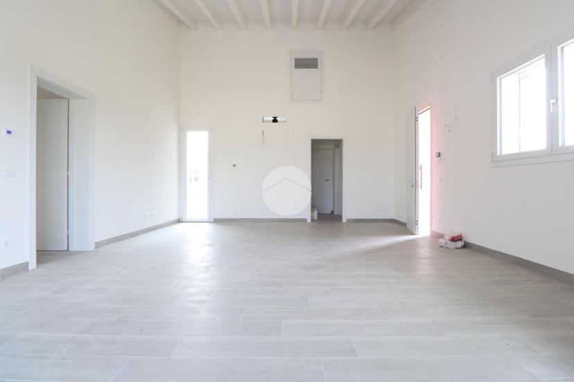 Villa in Via G. Perlasca, Castelbelforte — foto 5 di 5