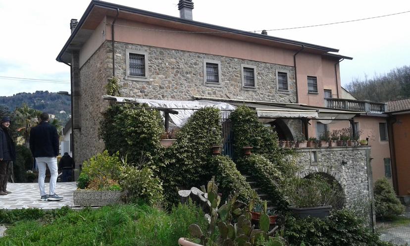 Casa indipendente in Localita' Rizzola, Bolano — foto 3 di 5