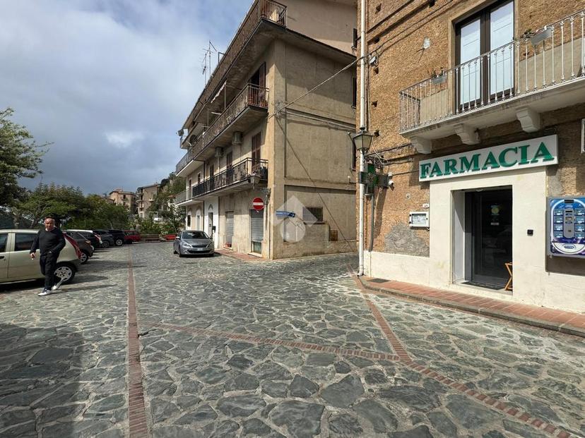 Trilocale in Via Giuseppe Garibaldi 10, Belmonte Calabro — foto 3 di 5
