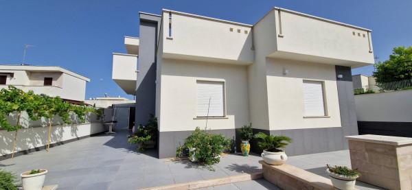 Villa bifamiliare in Via Monte d'Alba, Trani — foto 2 di 5