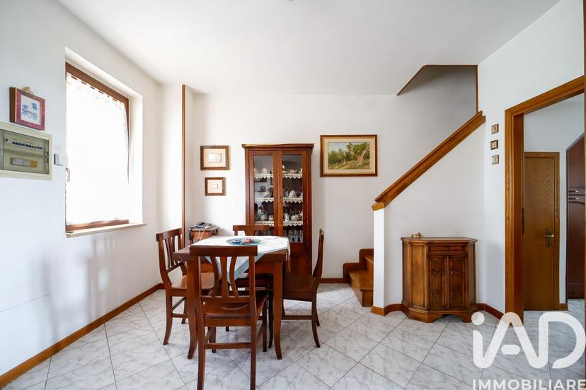 Quadrilocale in Via Sant'Andrea 43, Abbadia San Salvatore — foto 2 di 5
