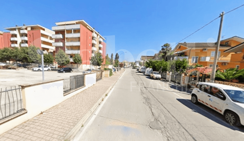 Trilocale in Via F.P. Michetti 18, Manoppello