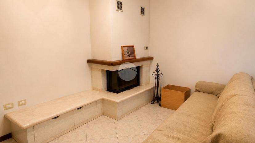 Villa a schiera in Via Cesare Battisti 14, Breno — foto 4 di 5