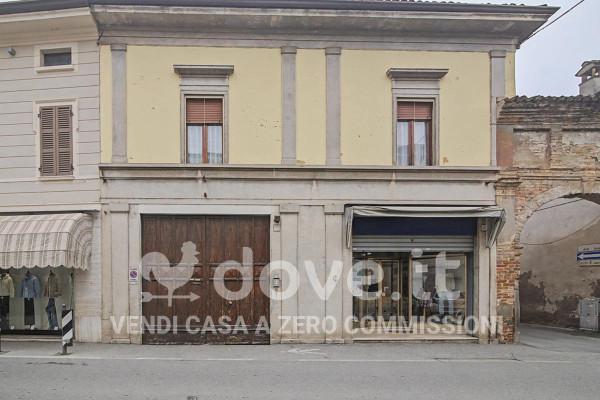 Trilocale in Via Emilio Caldara 16, Soresina — foto 2 di 5