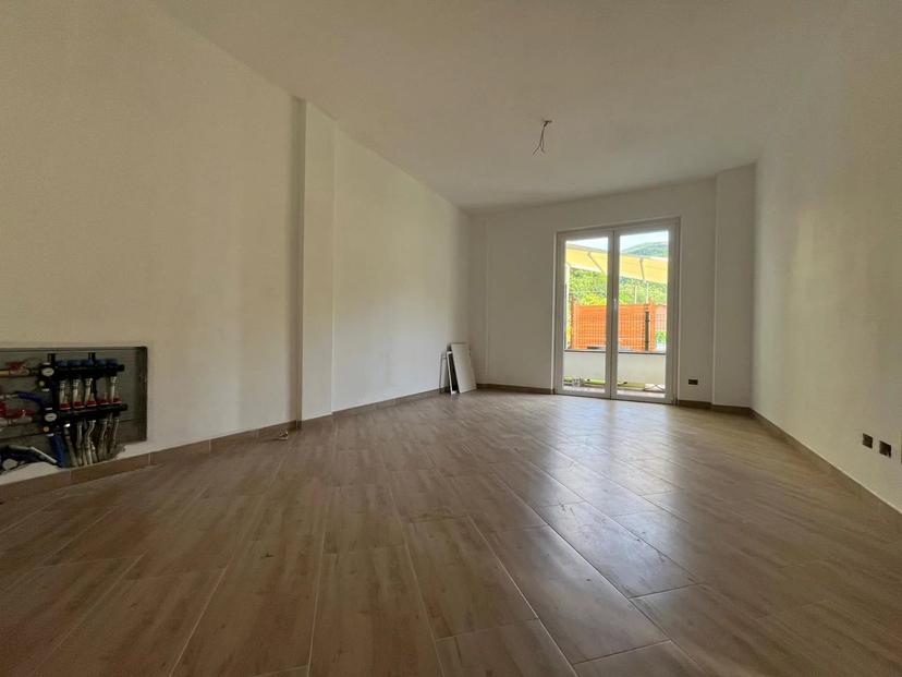 Bilocale in Via Giuseppe Garibaldi Ne, Ne — foto 2 di 5