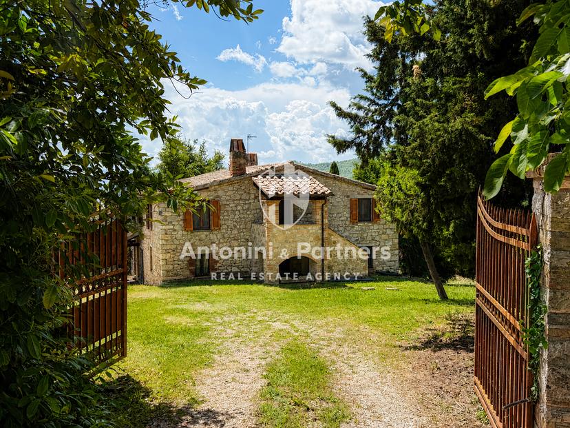Rustico in Strada Provinciale 373, Monte Castello di Vibio — foto 4 di 5
