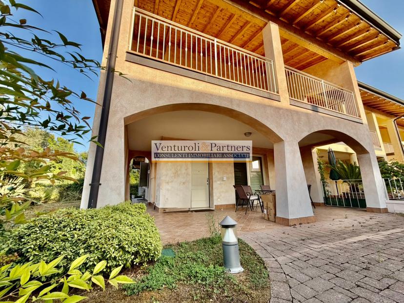 Villa a schiera in Via dell'Edera 6, Manerba del Garda