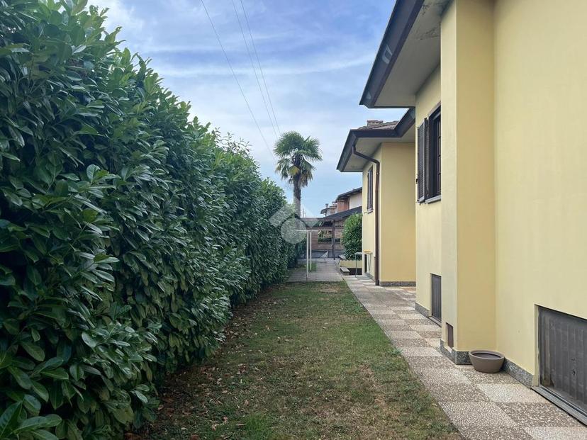Villa in Via Treviglio 3249, Fara Gera d'Adda — foto 2 di 5