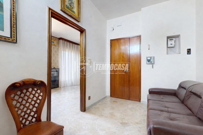 Trilocale in Vico III Monsignor Laera, Acquaviva delle Fonti — foto 5 di 5