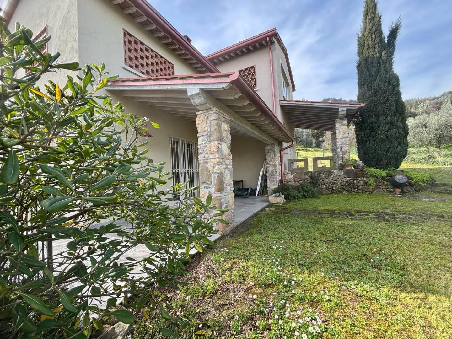 Villa, Chianni