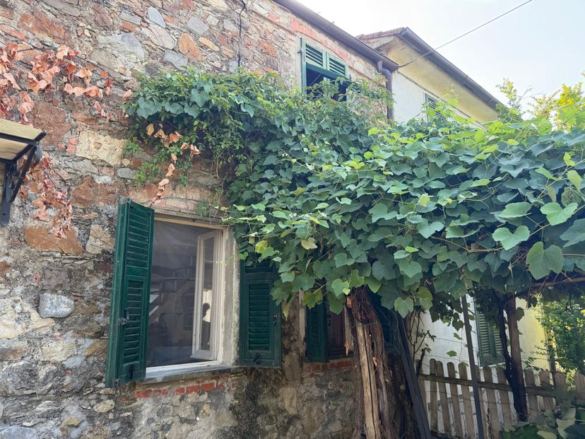 Casa indipendente in Via Groppolo Traversa I 5, Sarzana — foto 2 di 5