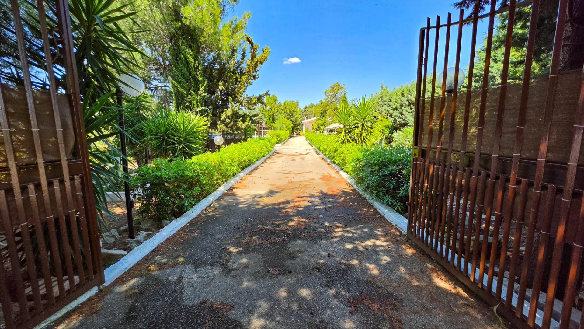 Villa in Contrada Santa Barbara, Andria