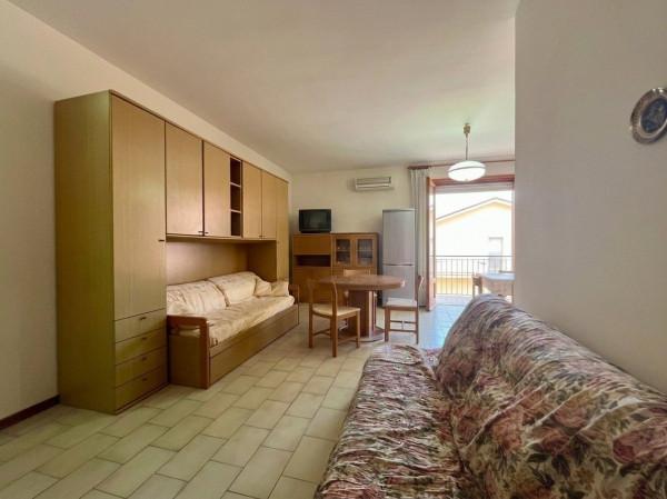 Quadrilocale in Via Gaspare Amodeo 98, Oliveri — foto 2 di 5