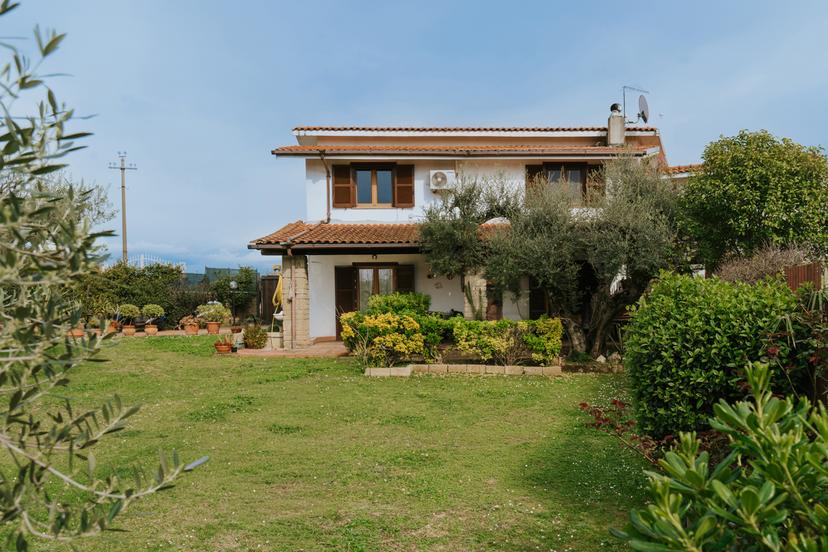 Villa bifamiliare in Via della Selviata  40, Formello — foto 5 di 5