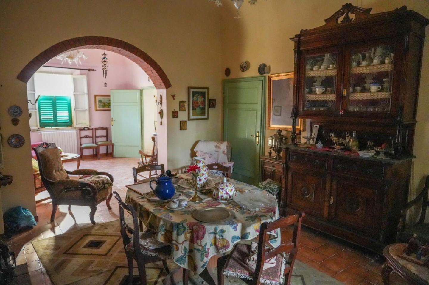 Villa, Vicopisano